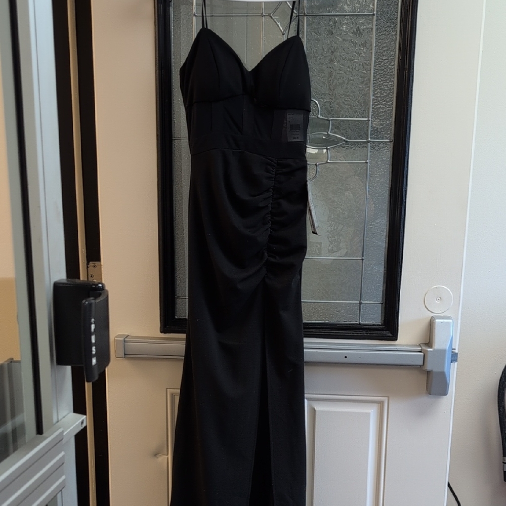 Emerald Sundae Strapless Black Dress